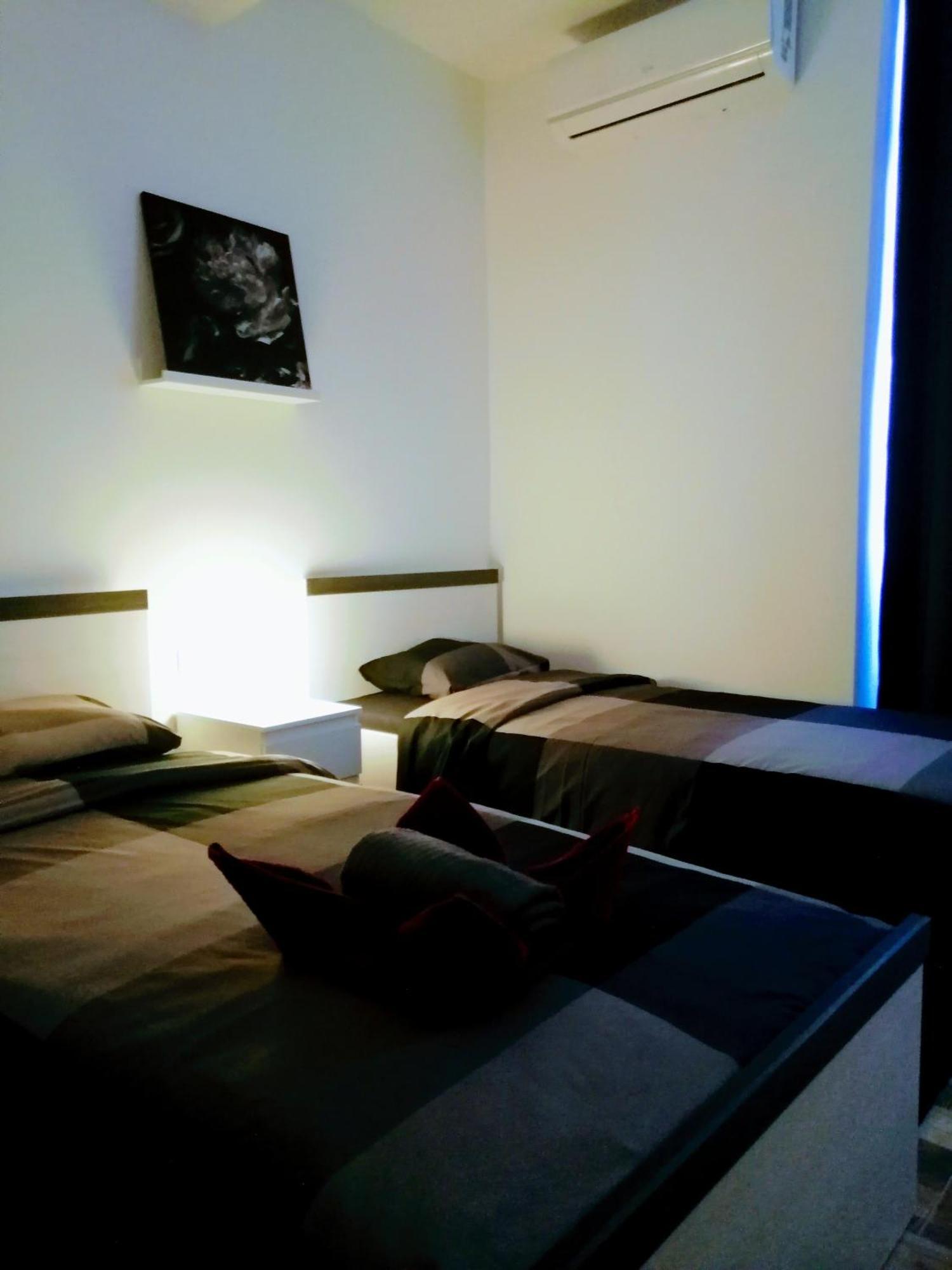 Pula Center - Studio Apartments Екстериор снимка