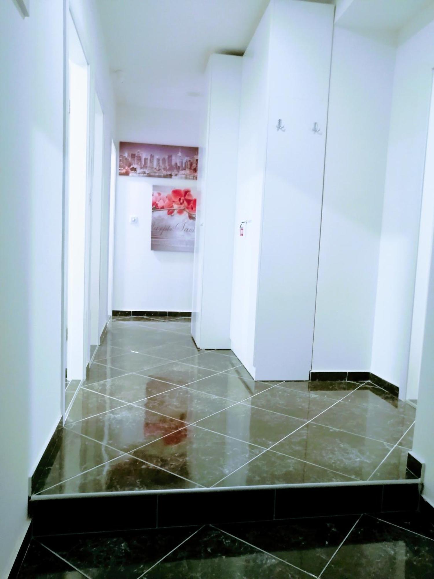 Pula Center - Studio Apartments Екстериор снимка